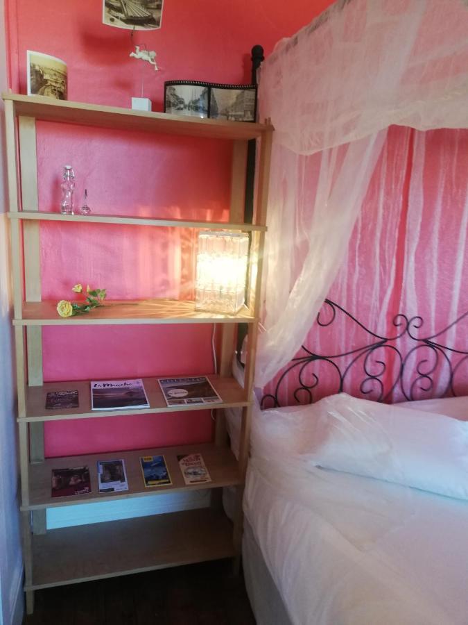 La Chambre D'Hote De Chris 瑟堡 外观 照片