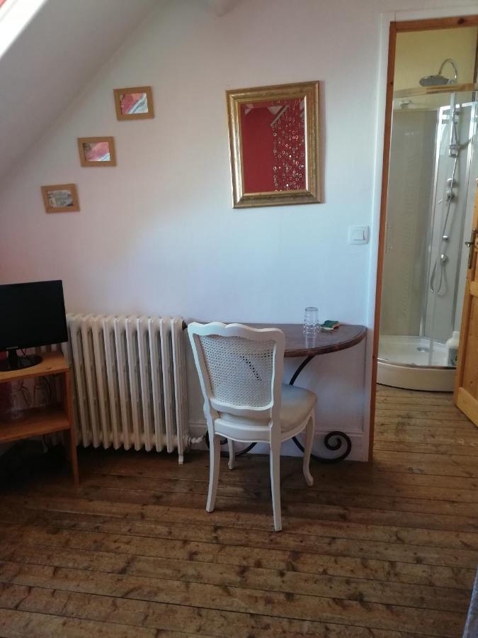 La Chambre D'Hote De Chris 瑟堡 外观 照片
